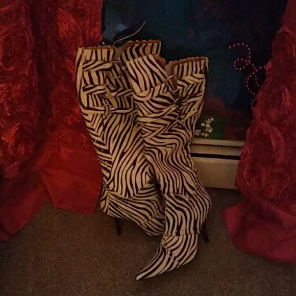 Pupetta Shoes - Boots knee height